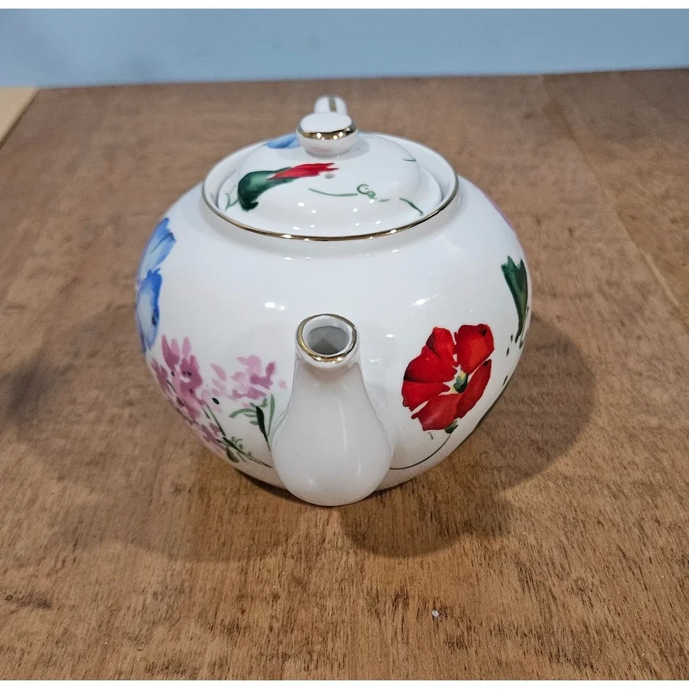 Vintage Takahashi San Francisco Felice Teapot Floral Gold Trim Porcelain Japan